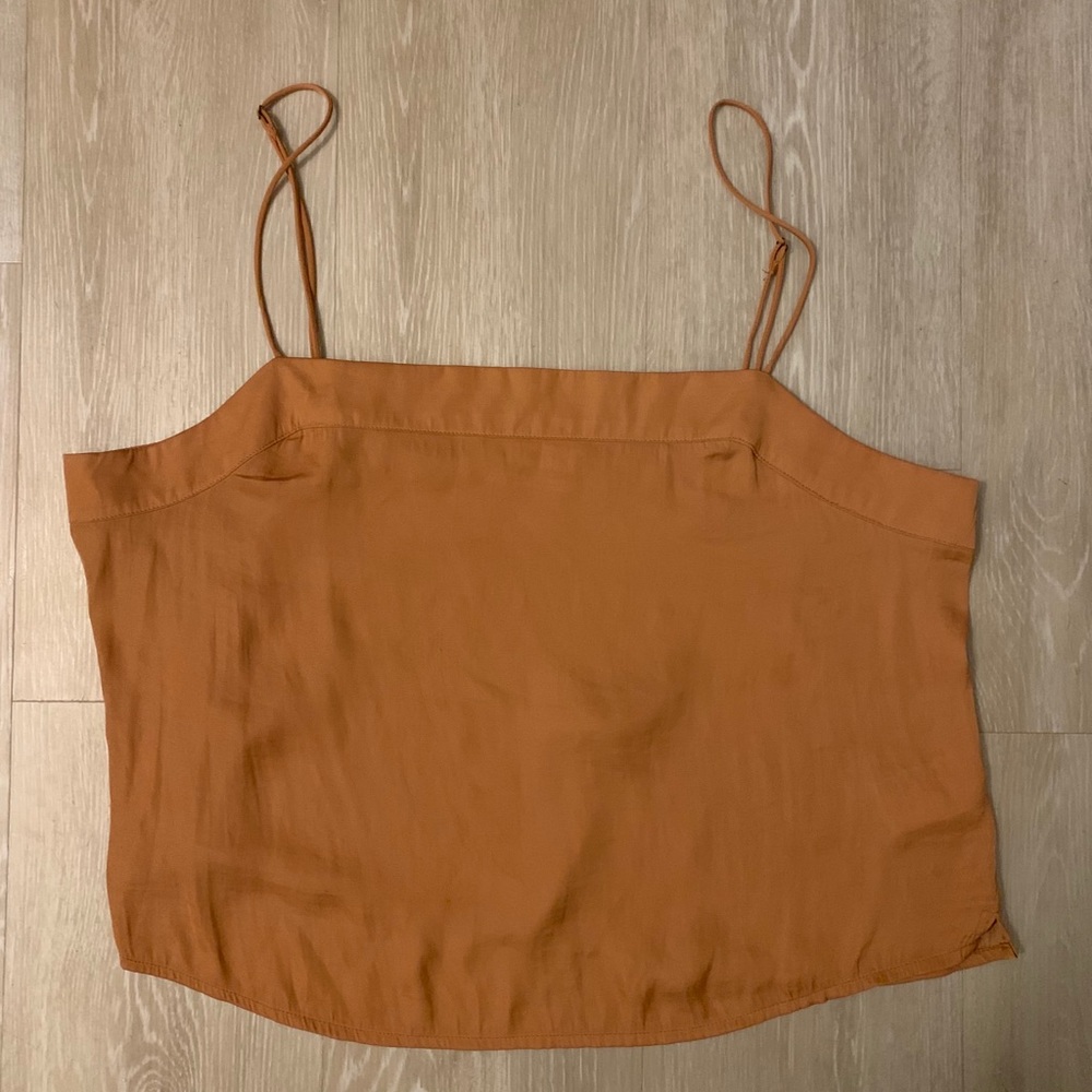Crop tank top